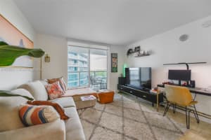 2101 Brickell Ave 2009, Miami, FL 33129 - MLS#A11870541