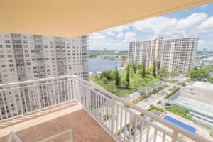 251 174th St 1605, Sunny Isles Beach, FL 33160 - MLS#A11870549