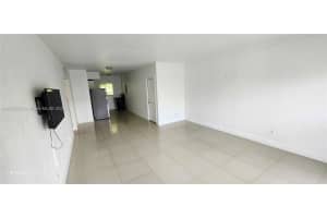 9800 E Bay Harbor 8, Bay Harbor Islands, FL 33154 - MLS#A11870563