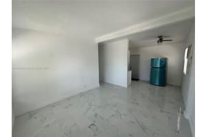 240 NW 28th Ave, Boynton Beach, FL 33435 - MLS#A11870565