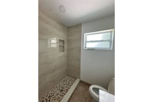 240 NW 28th Ave, Boynton Beach, FL 33435 - MLS#A11870565