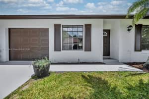 6338 Tall Cypress Cir, Green Acres, FL 33463 - MLS#A11870596
