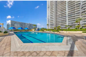 7601 E Treasure Dr 1722 North Bay Village, FL 33141 - MLS#A11870614