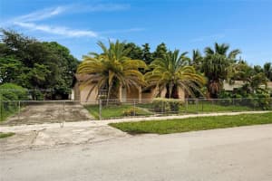 4215 Nw 197th St, Miami Gardens