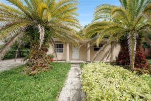 4215 NW 197th St, Miami Gardens, FL 33055 - MLS#A11870635