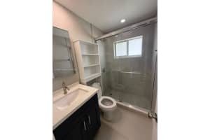 818 NE 8th St 2, Hallandale Beach, FL 33009 - MLS#A11870680