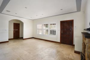 1545 Baracoa Ave, Coral Gables, FL 33146 - MLS#A11870686