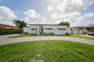 3501 Sw 87th Ave, Miami
