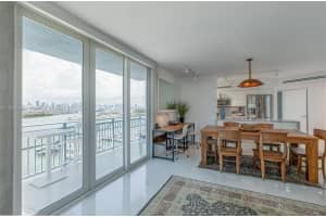 90 Alton Rd 1702, Miami Beach, FL 33139 - MLS#A11870704