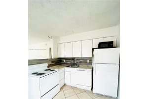 400 SE 31st St 7, Fort Lauderdale, FL 33316 - MLS#A11870711