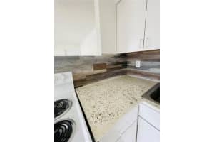 400 SE 31st St 7, Fort Lauderdale, FL 33316 - MLS#A11870711