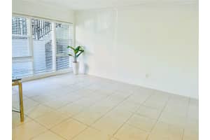 35 Edgewater Dr 103, Coral Gables, FL 33133 - MLS#A11870723