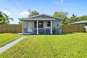 4000 Sw 28th St, West Park