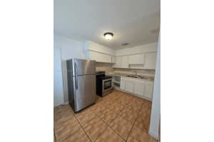 16041 NE 19th Ct 1, North Miami Beach, FL 33162 - MLS#A11870759