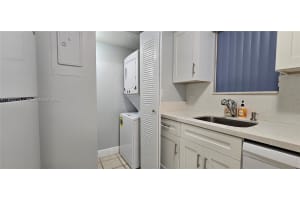 646 NW 114th Ave 201, Sweetwater, FL 33172 - MLS#A11870774