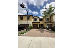 4706 Santa Cruz Way, Davie, FL 33314 - MLS#A11870791