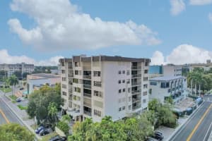9300 Bay Harbor Ter 5B, Bay Harbor Islands, FL 33154 - MLS#A11870812