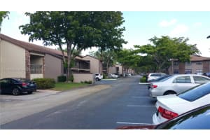 10007 Winding Lake Rd 102, Sunrise, FL 33351 - MLS#A11870826