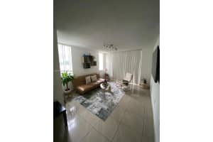 4440 NW 107th Ave 101-7, Doral, FL 33178 - MLS#A11870853