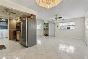 7201 SW 4th Ct, North Lauderdale, FL 33068 - MLS#A11870855