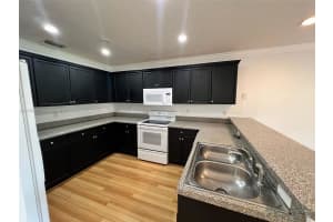 9217 NW 54th St 9217, Sunrise, FL 33351 - MLS#A11870877