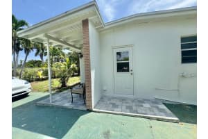 1560 NE 42nd, Pompano Beach, FL 33064 - MLS#A11870890