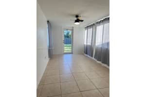 6840 Cody St, Hollywood, FL 33024 - MLS#A11870903