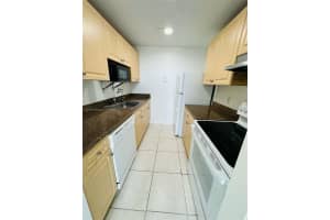 2020 NE 135th St 807, North Miami, FL 33181 - MLS#A11870937