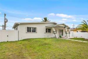 12610 SW 188th Ter, Miami, FL 33177 - MLS#A11870970