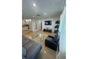 4808 Nw 27th Ter, Tamarac