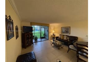 8065 SW 107th Ave 113, Miami, FL 33173 - MLS#A11870983