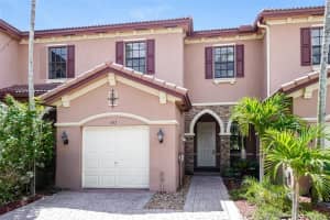 457 SE 37th Pl, Homestead, FL 33033 - MLS#A11870991