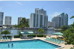 1000 Parkview Dr 825, Hallandale Beach, FL 33009 - MLS#A11870996