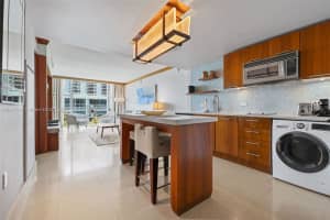 6801 Collins Ave 508, Miami Beach, FL 33141 - MLS#A11871014