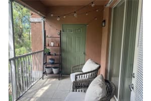 6876 W Sample Rd 6876, Coral Springs