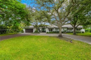 11835 SW 91st Ave, Miami, FL 33176 - MLS#A11871025
