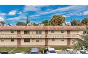 3777 Nw 78th Ave 15g, Davie