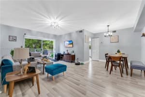 1200 Sw 113th Ter 203, Pembroke Pines