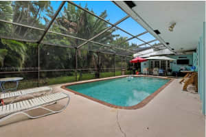 3260 Lakeview Dr Pompano Beach, FL 33062 - MLS#A11871070