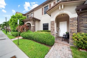 15053 SW 115th Ter ., Miami, FL 33196 - MLS#A11871104