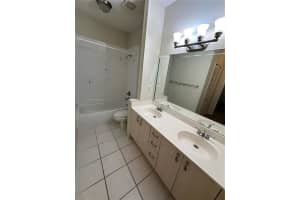 10150 Sw 88th St 106, Miami