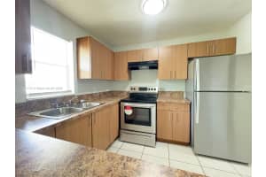 4160 NW 21st St 240-B, Lauderhill, FL 33313 - MLS#A11871174
