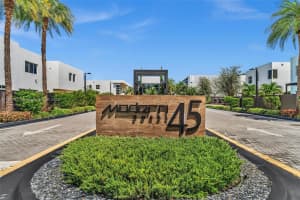 9870 NW 74th Ter, Doral, FL 33178 - MLS#A11871217