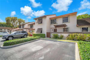 13350 Sw 88th Ter B, Miami
