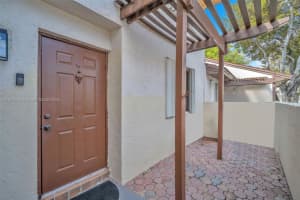13350 SW 88th Ter B, Miami, FL 33186 - MLS#A11871236