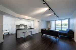 9787 Nw 49th Ter 427, Doral