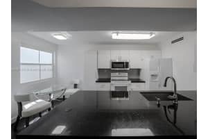 9787 NW 49th Ter 427, Doral, FL 33178 - MLS#A11871278