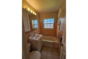 1544 NW 6th Ave 1544, Fort Lauderdale, FL 33311 - MLS#A11871279