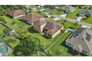 1425 SW Oriole Ln, Port Saint Lucie, FL 34953 - MLS#A11871326