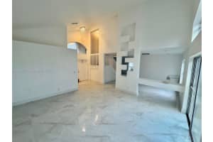 4821 SW 34th Ter, Hollywood, FL 33312 - MLS#A11871337